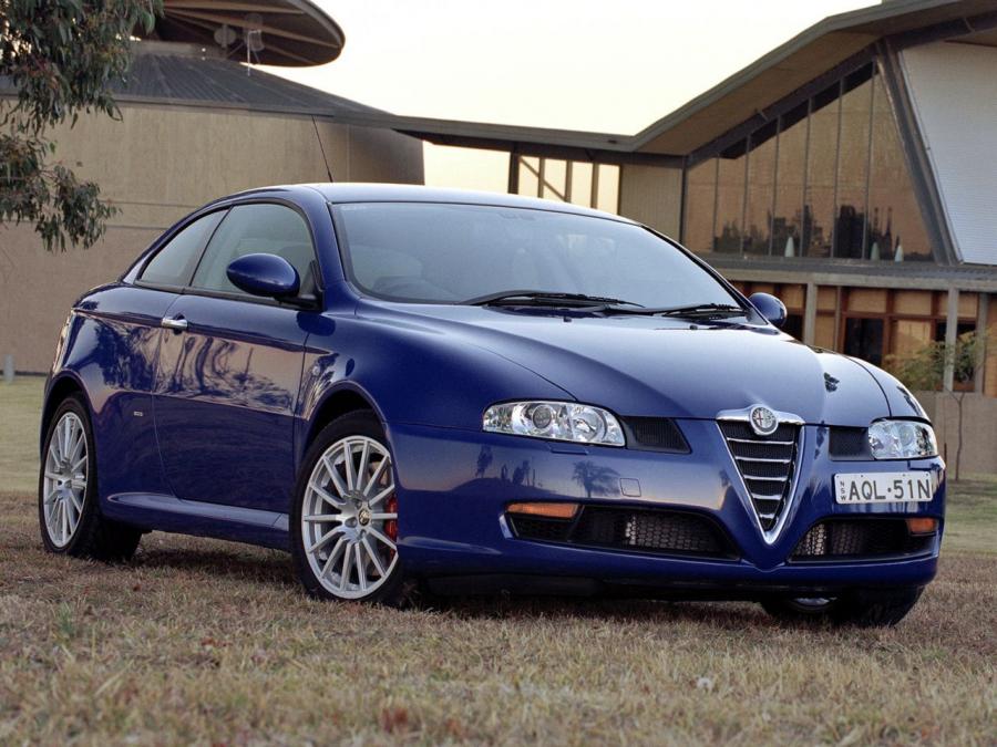  Alfa Romeo GT (937C) 2004 года  (AU) (фото 6 из 17)